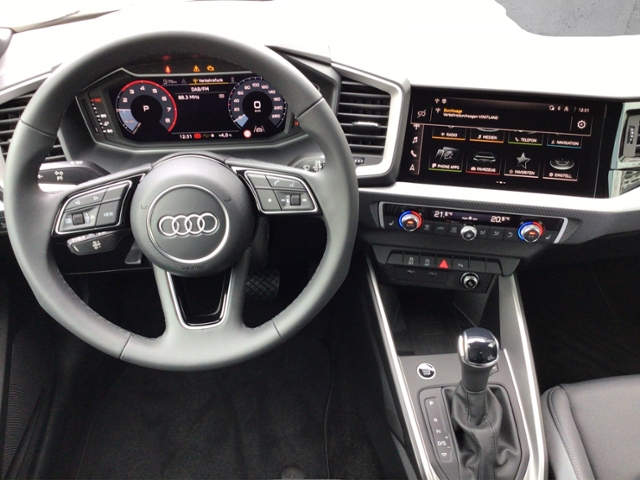 A1 Sportback advanced 30 TFSI S tronic