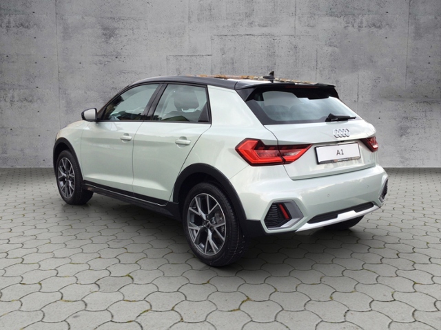 A1 allstreet 30 TFSI 85(116) kW(PS) S tronic
