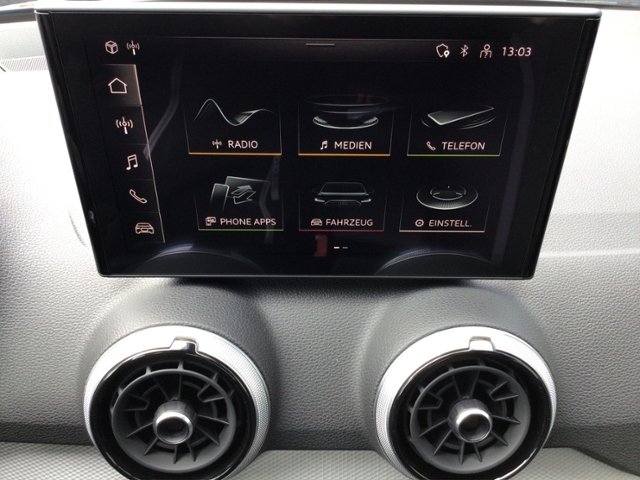 Q2 advanced 30 TFSI  Schaltgetriebe