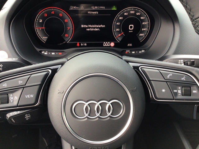 Q2 advanced 30 TFSI  Schaltgetriebe