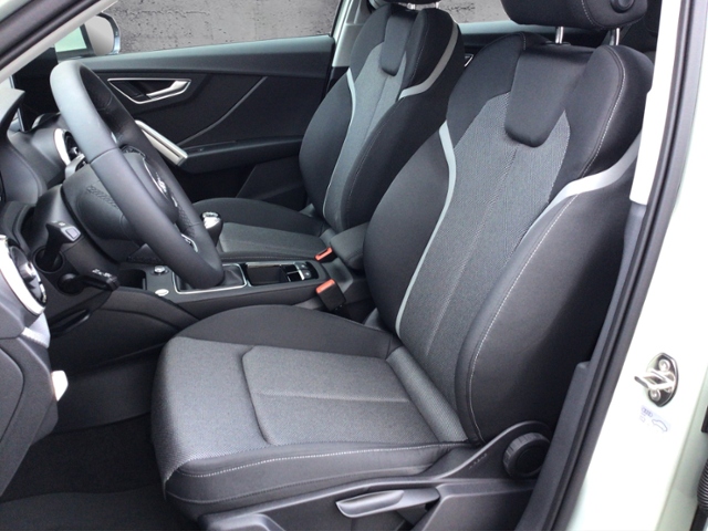 Q2 advanced 30 TFSI  Schaltgetriebe