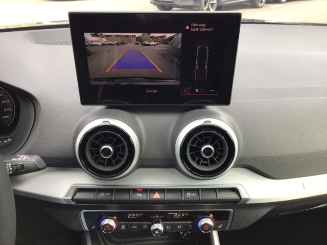 Q2 advanced 35 TFSI 110(150) kW(PS) S tronic