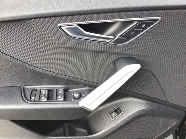 Q2 advanced 35 TFSI 110(150) kW(PS) S tronic