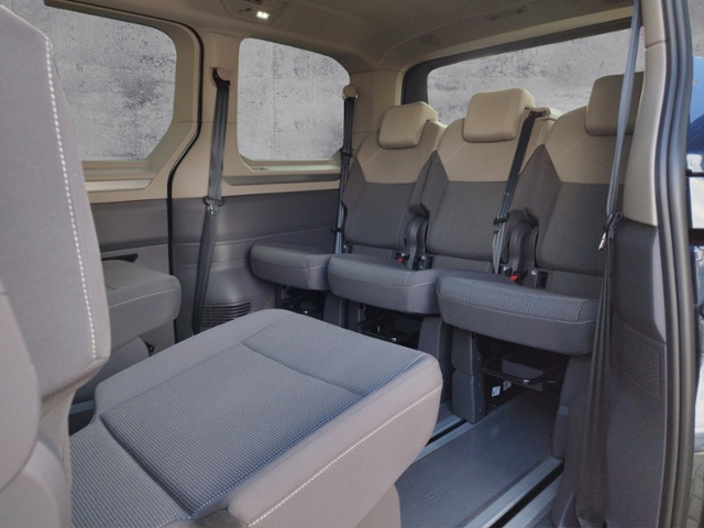 T7 Multivan Life Motor: 2,0 l TDI SCR 110 kW Get