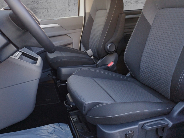 T7 Caravelle Life 2,0 TDI 4MOTION 110 kW 8-Gang-