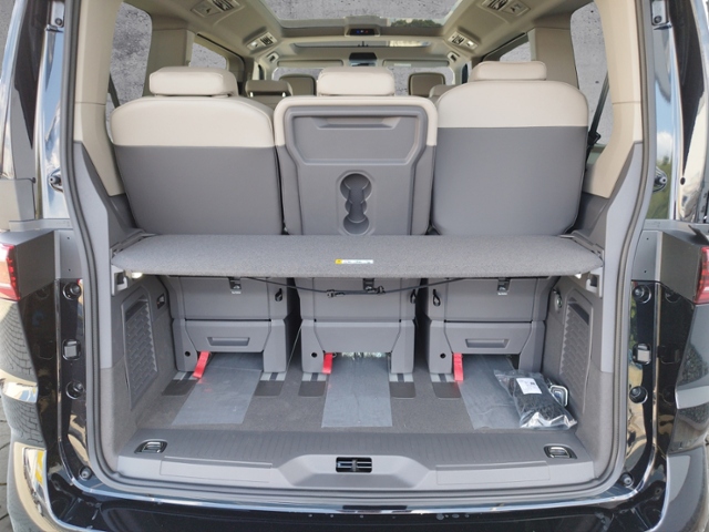 T7 Multivan Life Motor: 2,0 l TSI OPF 150 kW Get