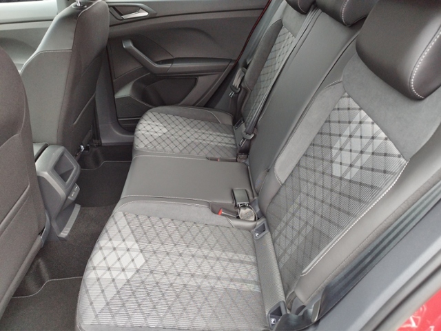 T-Cross R-Line 1.0 l TSI OPF 85 kW (116 PS) 7-Ga