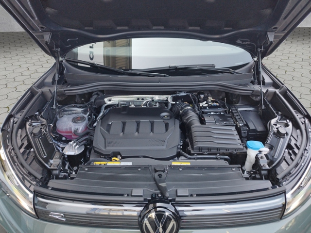 Tiguan R-line 2.0TDI DSG BlackStyle/IQ-Paket/Mat